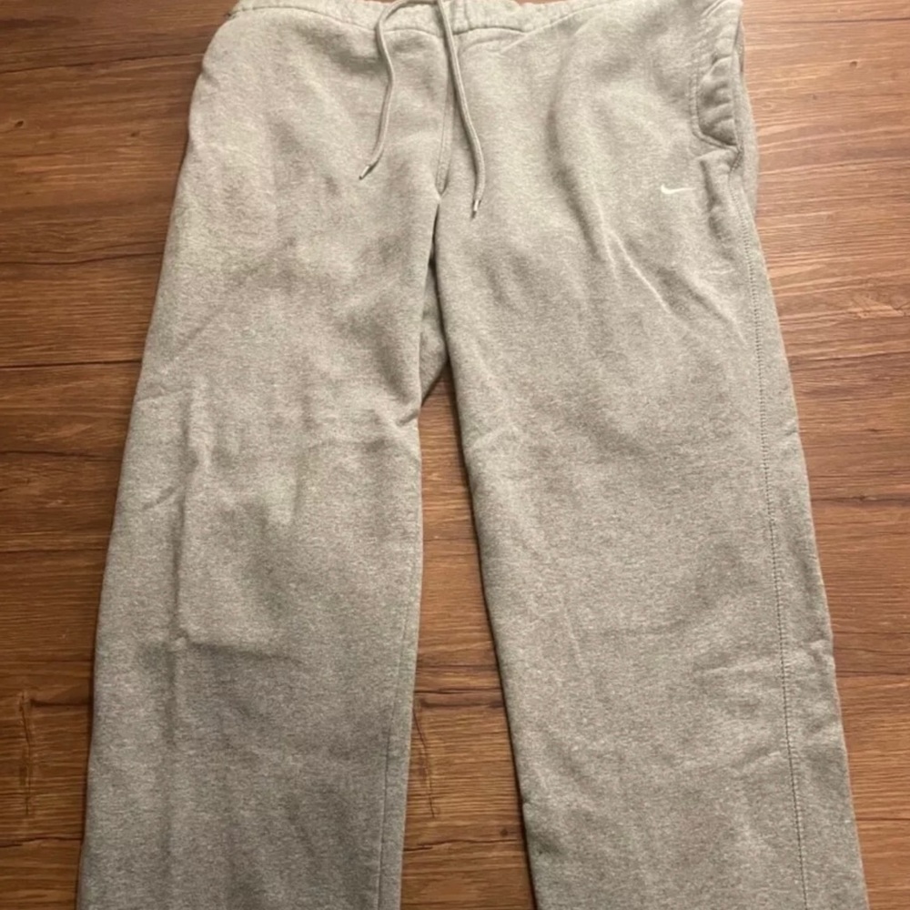 Nike Sweatpants Gray Men’s Size Large